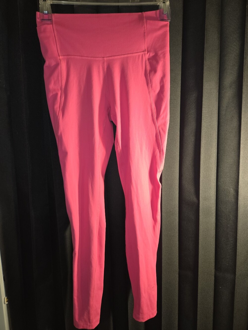 Athletic Leggings - Small